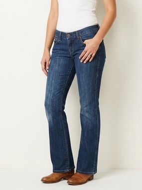 Vintage Levi's Women's Ultra Low Rise Bootcut Jeans - Dark Blue Wash